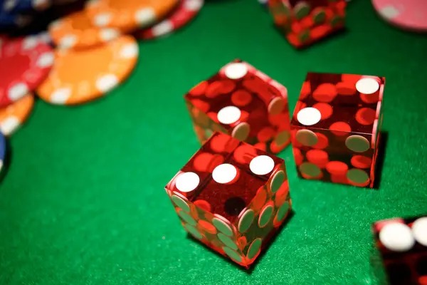 Live dealer Fortune Mouse table broadcast